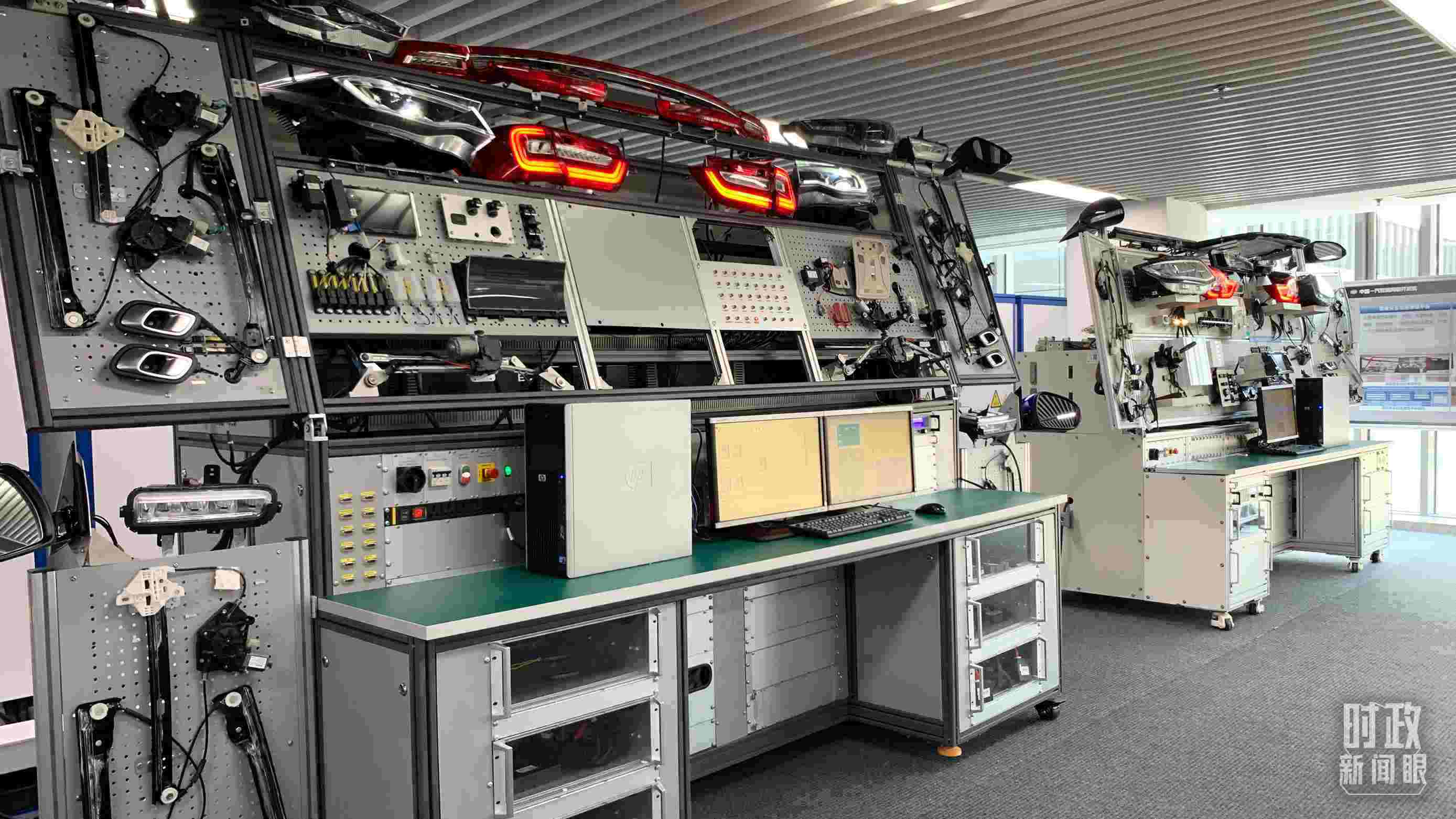 △吉林長春，一汽整車硬件測試實(shí)驗(yàn)室。（總臺央視記者邢彬拍攝）