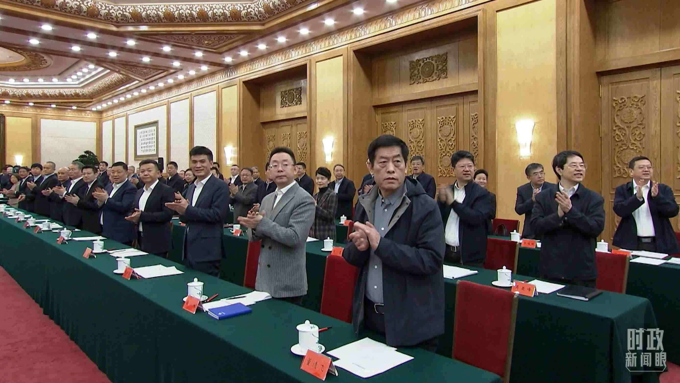 △2月17日，民營企業(yè)座談會現(xiàn)場。