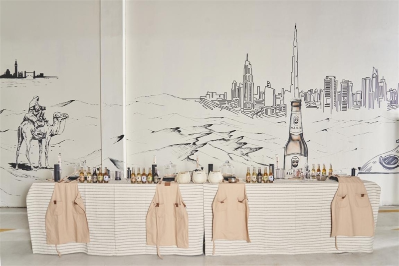 工廠內(nèi)設(shè)有互動區(qū)，參觀訪客可以親手制作麥芽飲料，受訪對象供圖