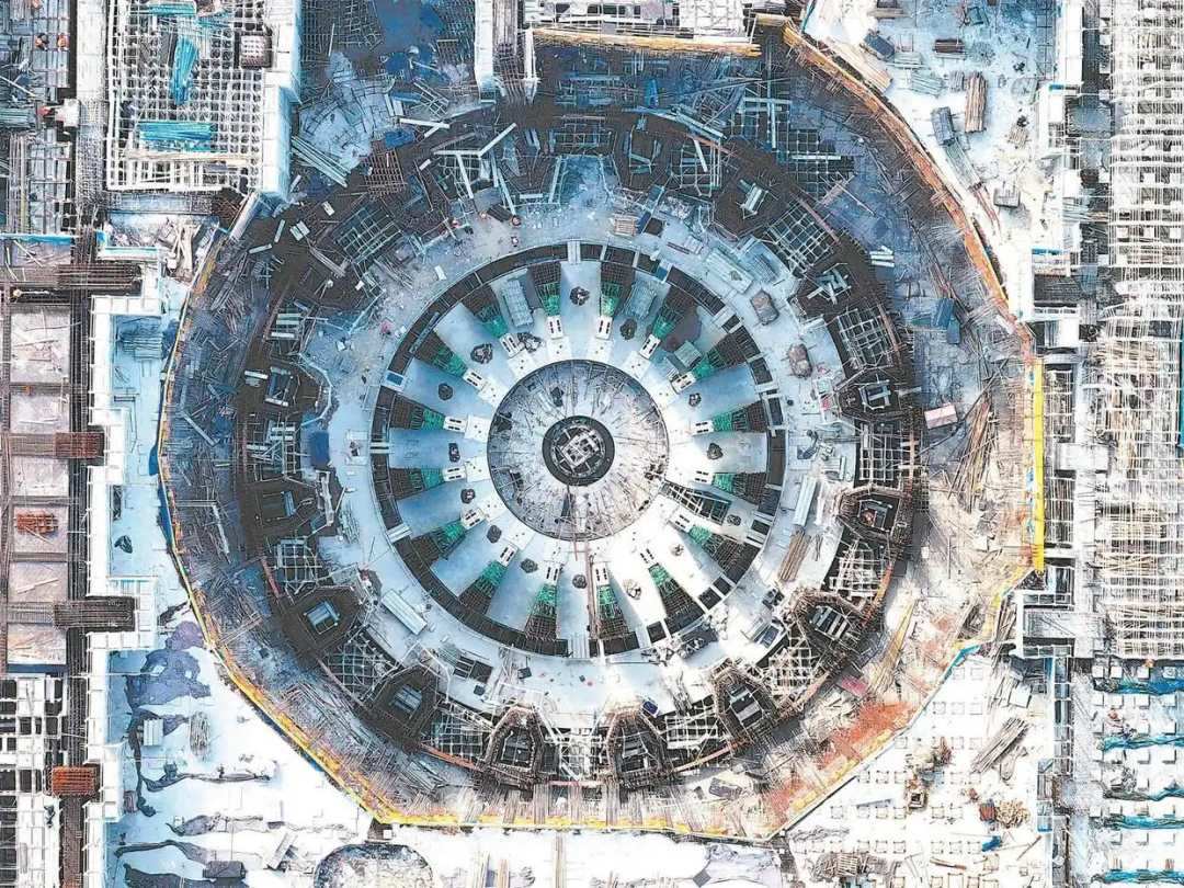 △中國科學(xué)院合肥物質(zhì)科學(xué)研究院等離子體所，緊湊型聚變能實(shí)驗(yàn)裝置（BEST）項(xiàng)目正加緊施工。