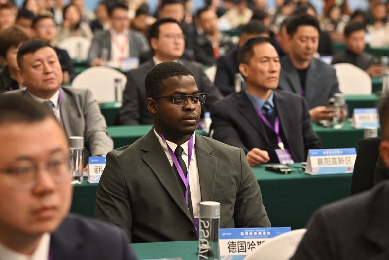 外企代表參加“進(jìn)博會(huì)走進(jìn)湖北”活動(dòng)主題推介會(huì)。人民網(wǎng)記者 翁奇羽攝