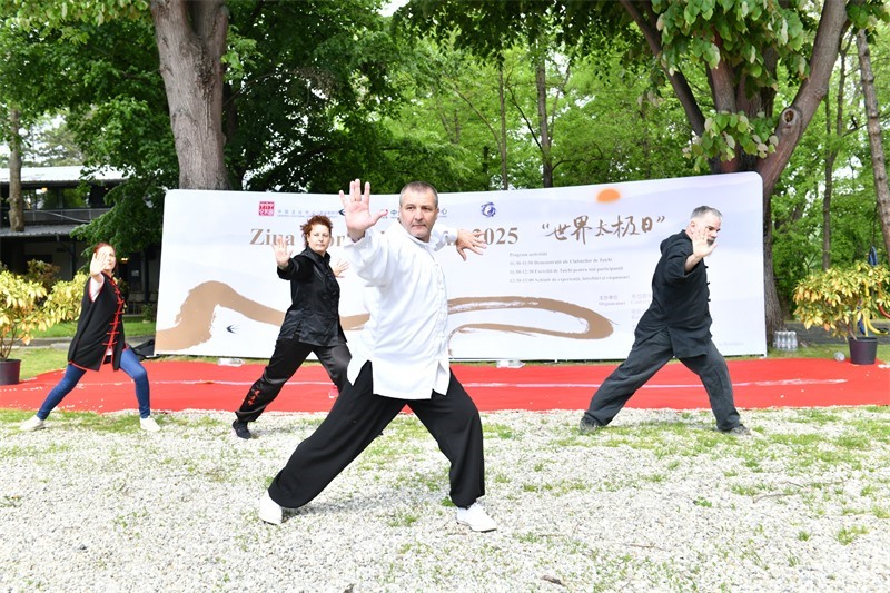 活動(dòng)現(xiàn)場(chǎng)。傅永山攝影。