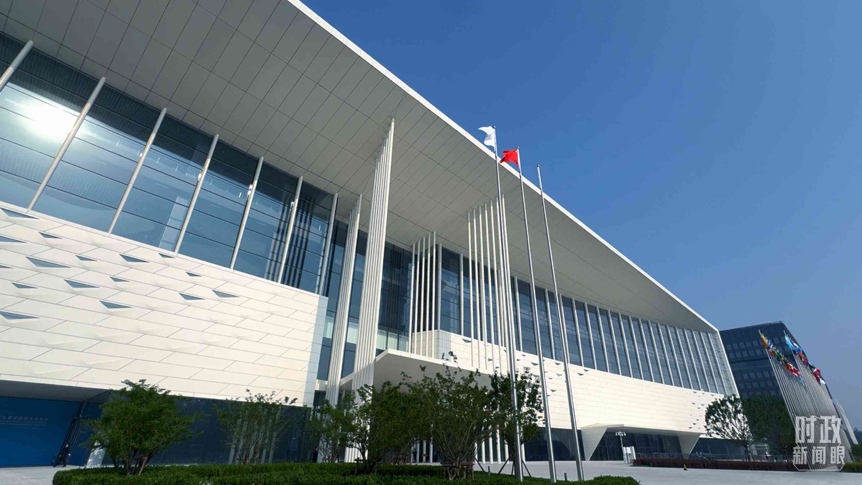 中拉論壇第四屆部長(zhǎng)級(jí)會(huì)議開(kāi)幕式在國(guó)家會(huì)議中心舉行。（總臺(tái)央視記者蔣碩拍攝）