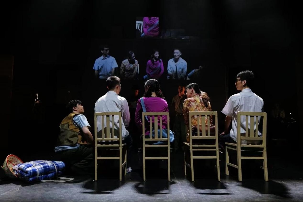 《布吉出租屋》劇照。國家話劇院供圖